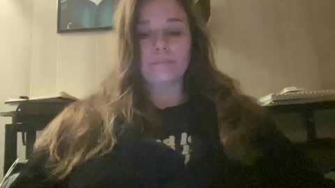 Snapshot of pantiesofthefae chatting on 03.01.26 Pantiesofthefae online show from 03.01.26