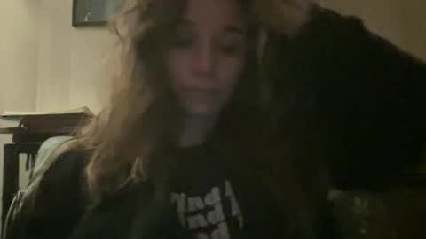 Snapshot of pantiesofthefae chatting on 03.02.26 Pantiesofthefae online show from 03.02.26