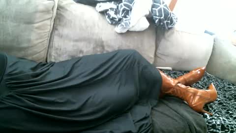 Snapshot of pantyhoselover934 chatting on 12.02.24 Pantyhoselover online show from 12.02.24