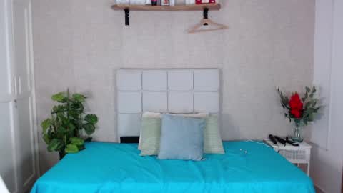 Paolita online show from 12.14.24