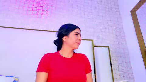 Snapshot of paolaa_rodriguez chatting on 06.04.26 Paola online show from 06.04.26