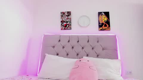 Snapshot of paolabigboobs_ chatting on 12.16.24 paola online show from 12.16.24