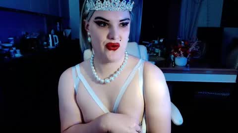 Sarina Williams online show from 11.18.25