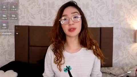 Snapshot of paolagh_ chatting on 04.25.26 paolagh_ online show from 04.25.26