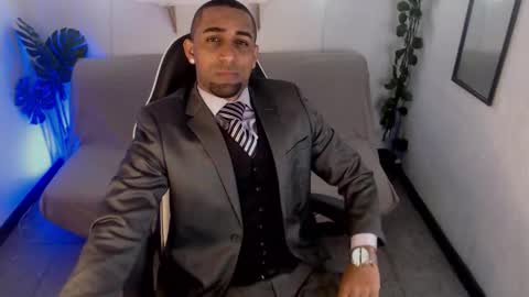 Snapshot of paolo_blaze chatting on 02.18.26 PAOLO online show from 02.18.26