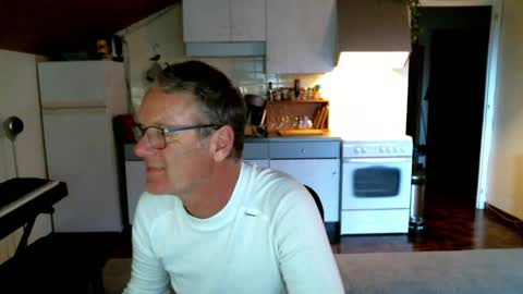 Snapshot of papa_show chatting on 01.09.25 papa_show online show from 01.09.25
