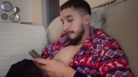 papicubano_guapo23cm online show from 01.16.26