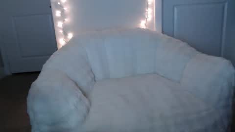  -- New Videos Down Below online show from 03.31.26