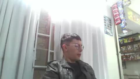 Snapshot of pappi777 chatting on 10.31.25 pappi777 online show from 10.31.25