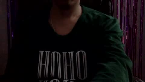 Snapshot of papy_dani33 chatting on 02.08.25 papy_dani33 online show from 02.08.25