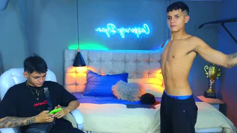 Ryan And Casper online show from 12.11.24