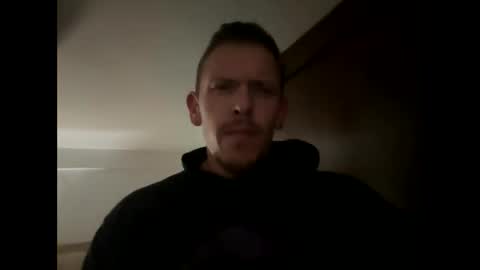 Snapshot of pareja253mx chatting on 05.18.26 pareja253mx online show from 05.18.26