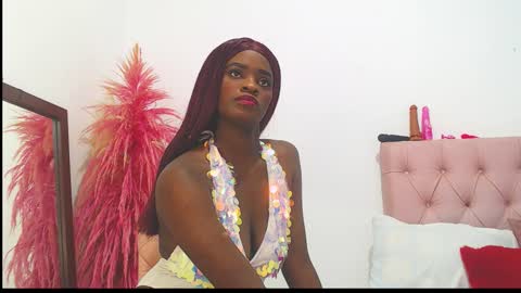 ParisAisha online show from 11.16.25