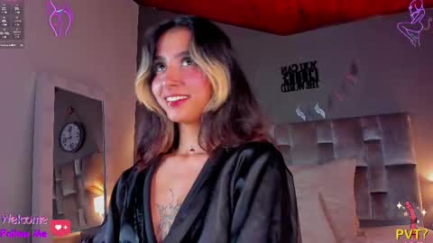 PARIS online show from 02.11.25