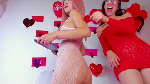 PARIS online show from 02.14.25