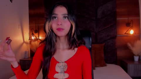 PARIS online show from 02.27.25