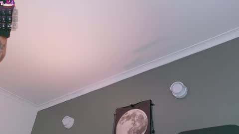 PARIS online show from 09.17.25