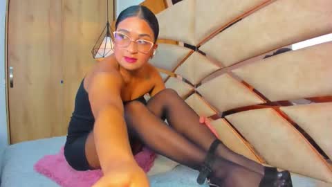 PARKER  online show from 12.17.25