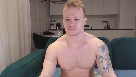 Pashka online show from 02.11.25