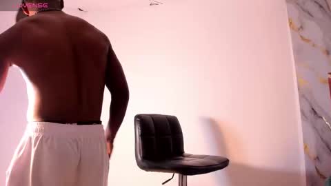 passion_black_ online show from 03.21.26