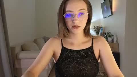 Anna online show from 07.24.26