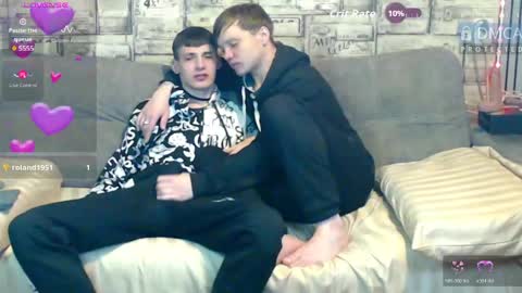 Snapshot of passionate_bonds chatting on 04.30.26 Max tall dark-haired guy with tattoos and Phil blond-haired online show from 04.30.26