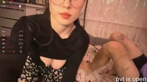 Snapshot of passiondesire_ chatting on 02.13.26 Zoe online show from 02.13.26