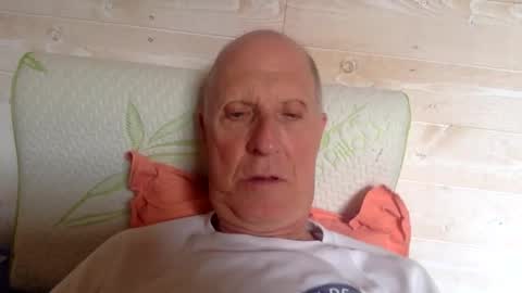 Pati24 online show from 10.18.25