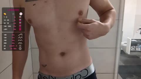 Snapshot of patii132 chatting on 11.17.25 patii132 online show from 11.17.25