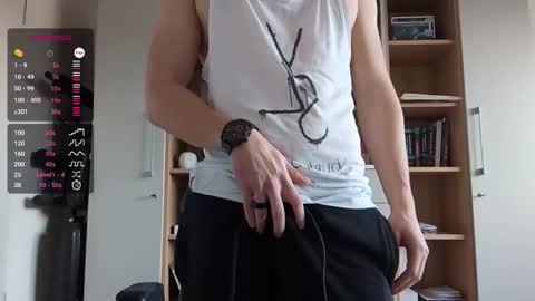 Snapshot of patii132 chatting on 12.19.25 patii132 online show from 12.19.25