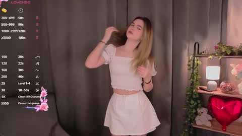 Mia online show from 02.28.26