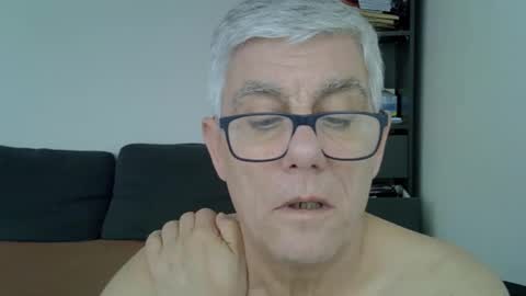 Snapshot of patrick5275 chatting on 12.22.24 patrick5275 online show from 12.22.24