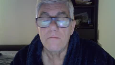 Snapshot of patrick5275 chatting on 12.30.24 patrick5275 online show from 12.30.24