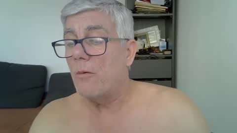 Snapshot of patrick5275 chatting on 01.07.25 patrick5275 online show from 01.07.25
