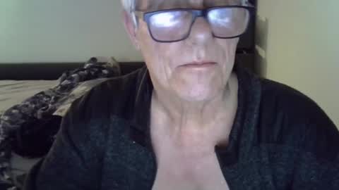 Snapshot of patrick5275 chatting on 02.13.25 patrick5275 online show from 02.13.25