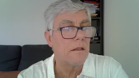 Snapshot of patrick5275 chatting on 02.18.25 patrick5275 online show from 02.18.25