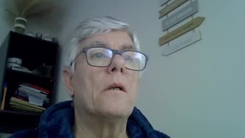 Snapshot of patrick5275 chatting on 02.24.25 patrick5275 online show from 02.24.25