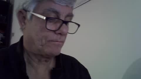 Snapshot of patrick5275 chatting on 02.27.25 patrick5275 online show from 02.27.25
