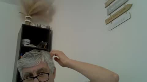 Snapshot of patrick5275 chatting on 02.28.25 patrick5275 online show from 02.28.25