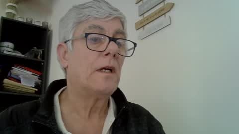 Snapshot of patrick5275 chatting on 03.02.25 patrick5275 online show from 03.02.25