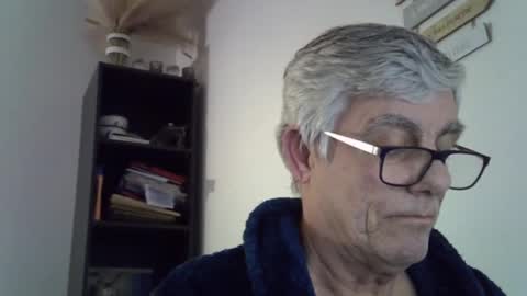 Snapshot of patrick5275 chatting on 03.03.25 patrick5275 online show from 03.03.25