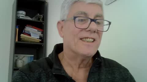 Snapshot of patrick5275 chatting on 03.06.25 patrick5275 online show from 03.06.25
