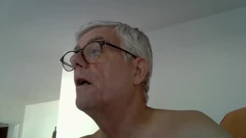 Snapshot of patrick5275 chatting on 09.12.25 patrick5275 online show from 09.12.25