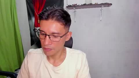 Snapshot of patrick_1_ chatting on 07.23.26 EDUAR Independent model online show from 07.23.26