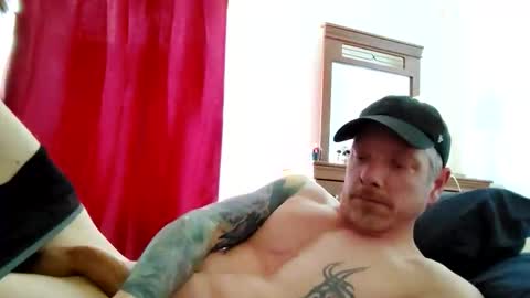 Snapshot of patrickgauvreau666 chatting on 05.08.26 Charles Tremblay online show from 05.08.26