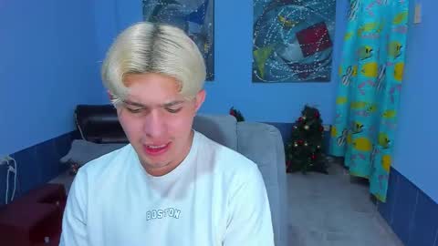 .... online show from 01.08.26