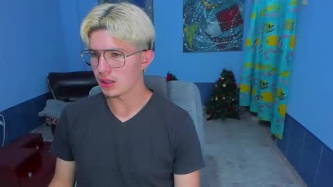 .... online show from 01.10.26