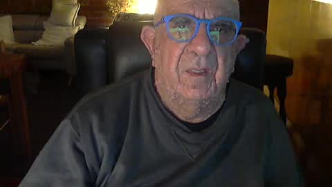 Snapshot of patvac chatting on 07.17.26 patvac online show from 07.17.26