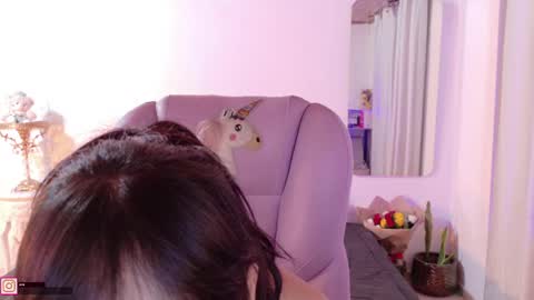 Snapshot of pau_cute chatting on 04.20.26 Sofa online show from 04.20.26