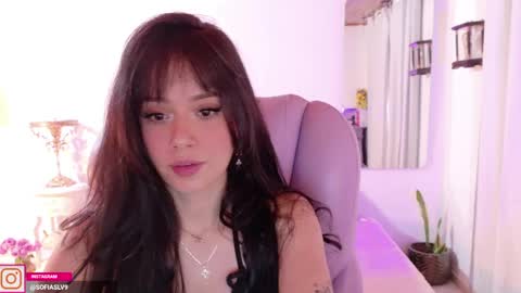 Snapshot of pau_cute chatting on 05.02.26 Sofa online show from 05.02.26